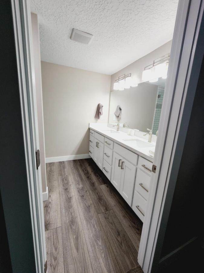 3 Bed 2 Bath Full Accessible Townhome In Heart Of Slc サウス・ジョーダン エクステリア 写真