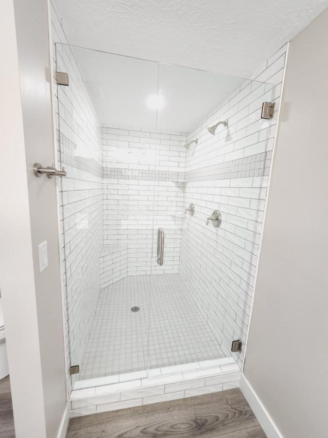 3 Bed 2 Bath Full Accessible Townhome In Heart Of Slc サウス・ジョーダン エクステリア 写真