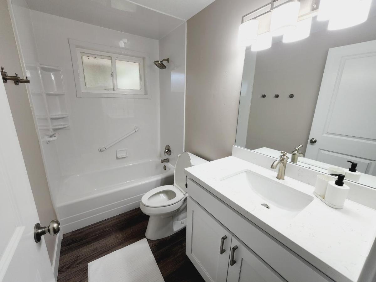 3 Bed 2 Bath Full Accessible Townhome In Heart Of Slc サウス・ジョーダン エクステリア 写真